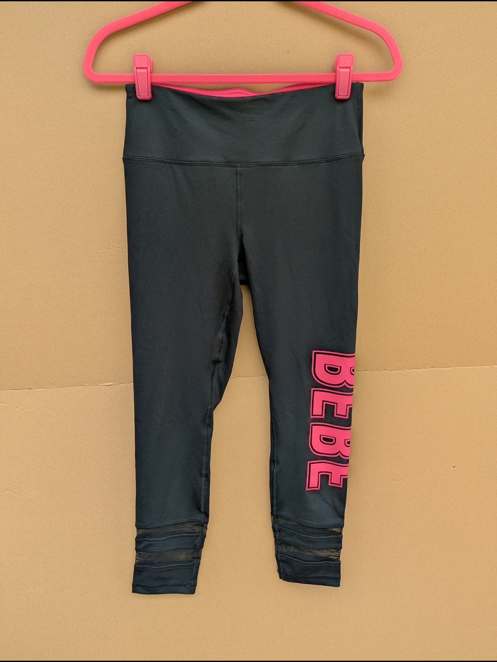 Bebe Sport Spellout Mesh Trim Cropped Leggings Small Bebe Sport Black Pink